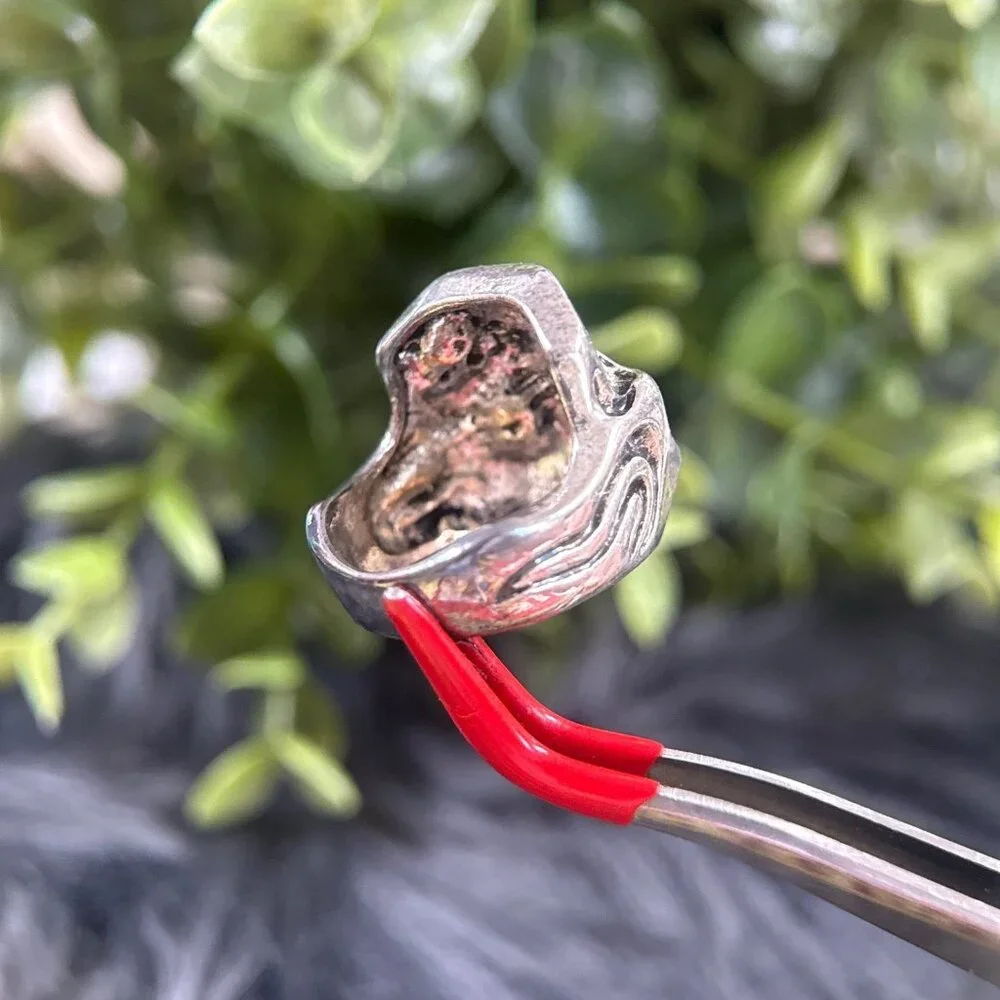 Red‎ Eye Skull Ring